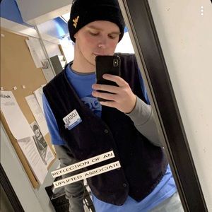 Meet your Posher, Logan